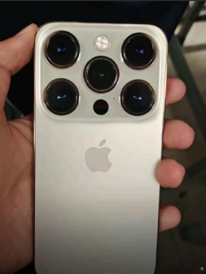 iPhone命名或跳过19苹果的信息永远是遥遥领先的呀，17刚发布19的信息已经
