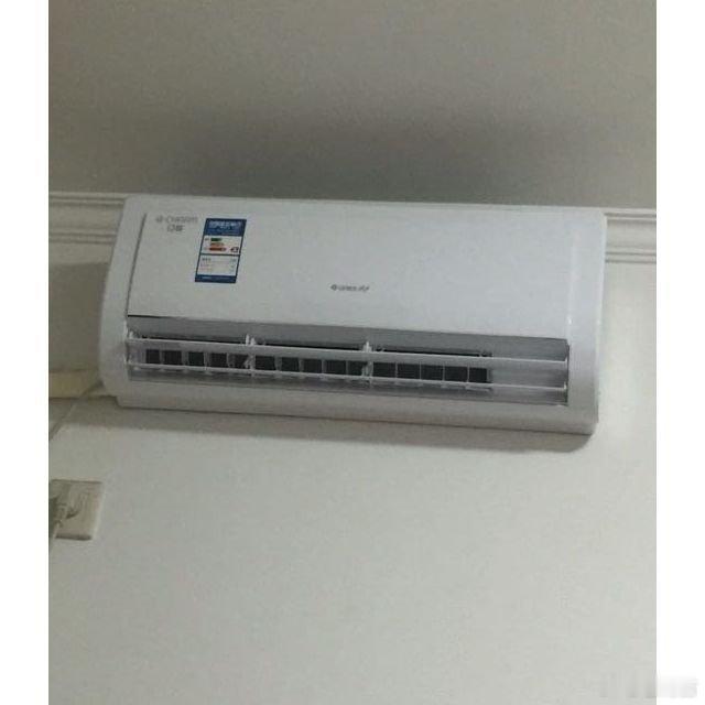 我承认之前对格力声音有点大了此次口碑逆转，本质是一次成功的代际对话。从“玫瑰空调