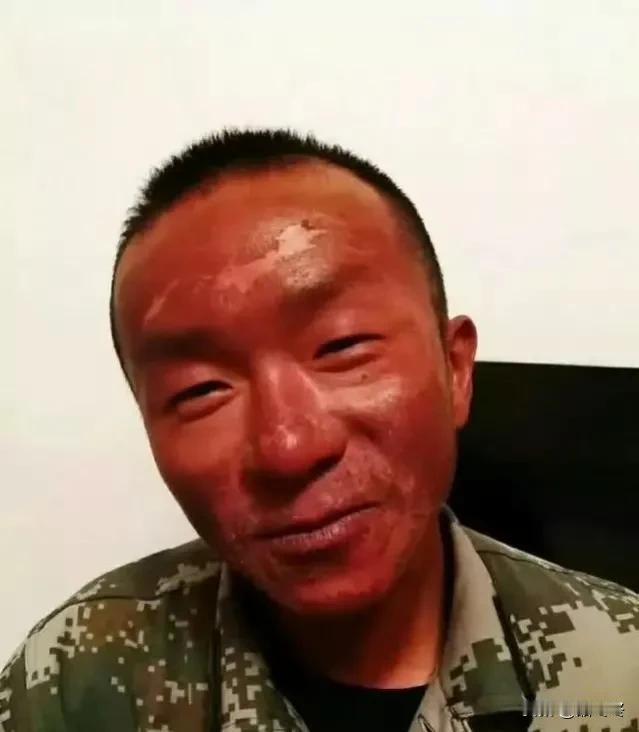 他们是高原红，更是中国红，紫外线是添加剂，高海拔是催化剂！
岁月静好只不过有人替