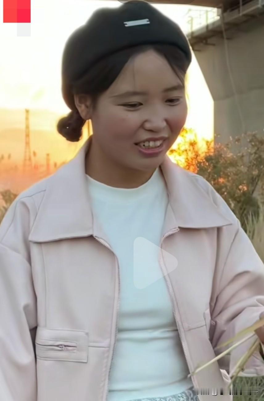 法图麦的评论区总是有这样的人带节奏，真是缺德的不一般啊！
孩子生下来有问题，阿蛋