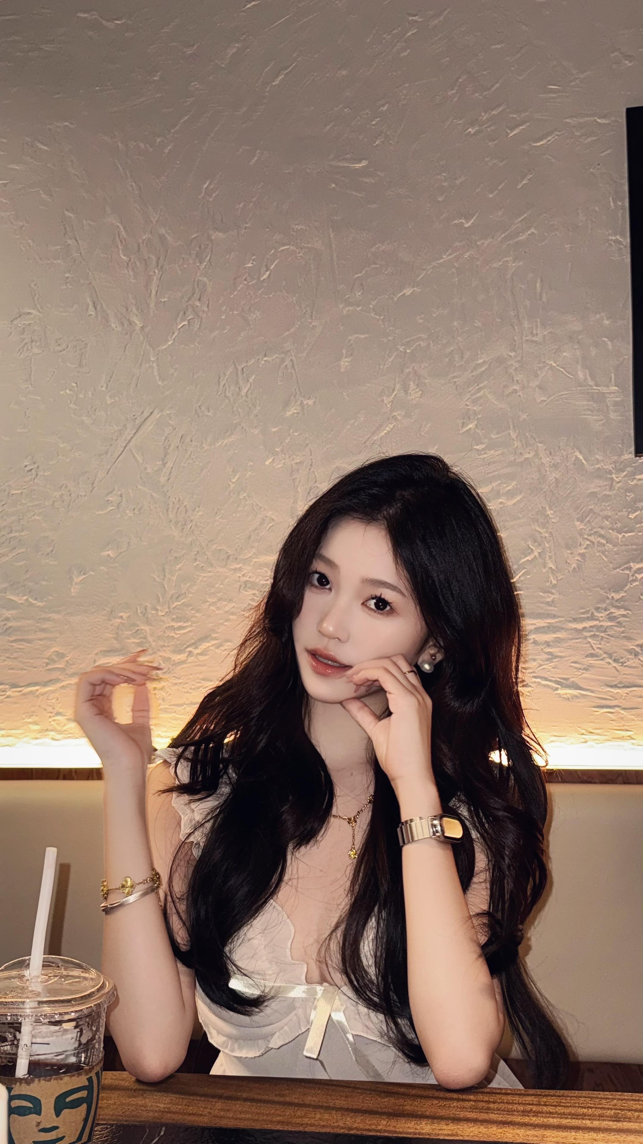 是在骂我吗 听不懂 感觉是在撒娇