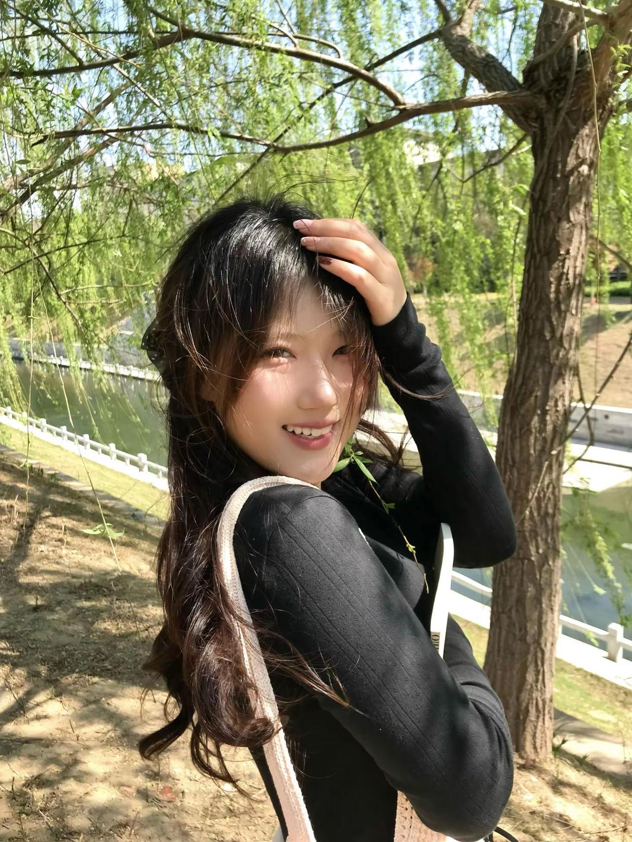 你微微一笑蝴蝶为你倾倒