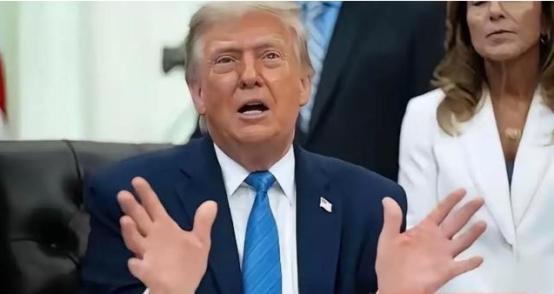 特朗普现在是左右为难，举棋不定： 一、让油价下来吧，东大受益！ 二、让油价上去吧