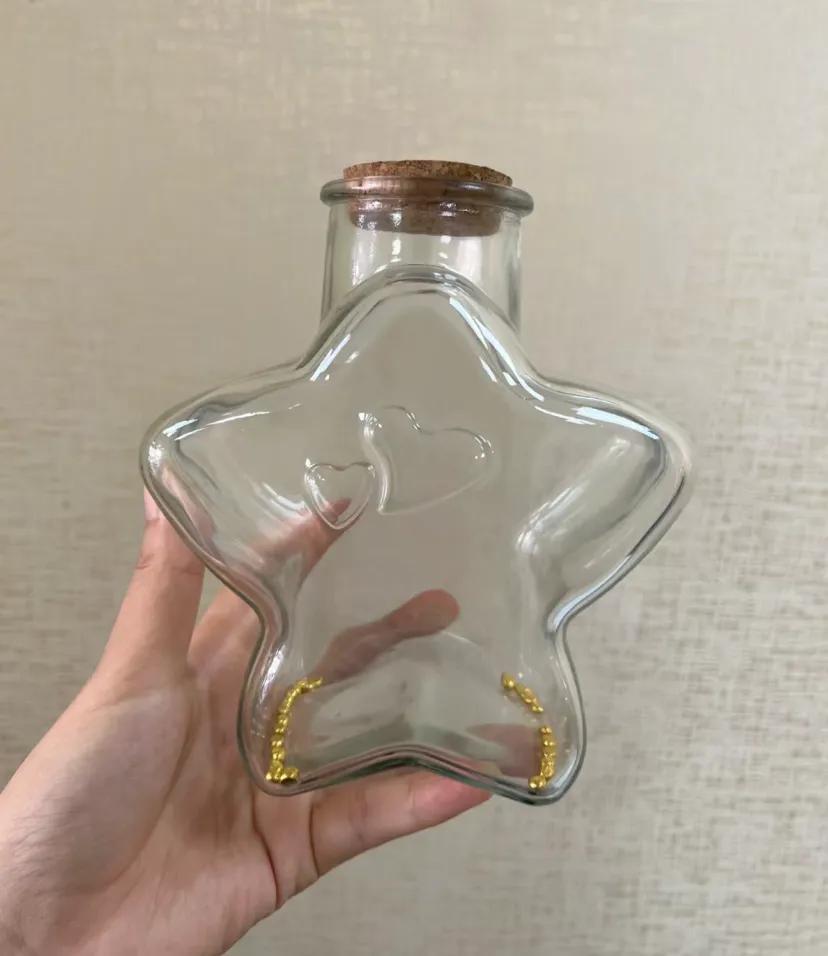 存了一年的金豆，来给大家展示战绩了
真的有按去年计划每个月认真存2颗，里面有26