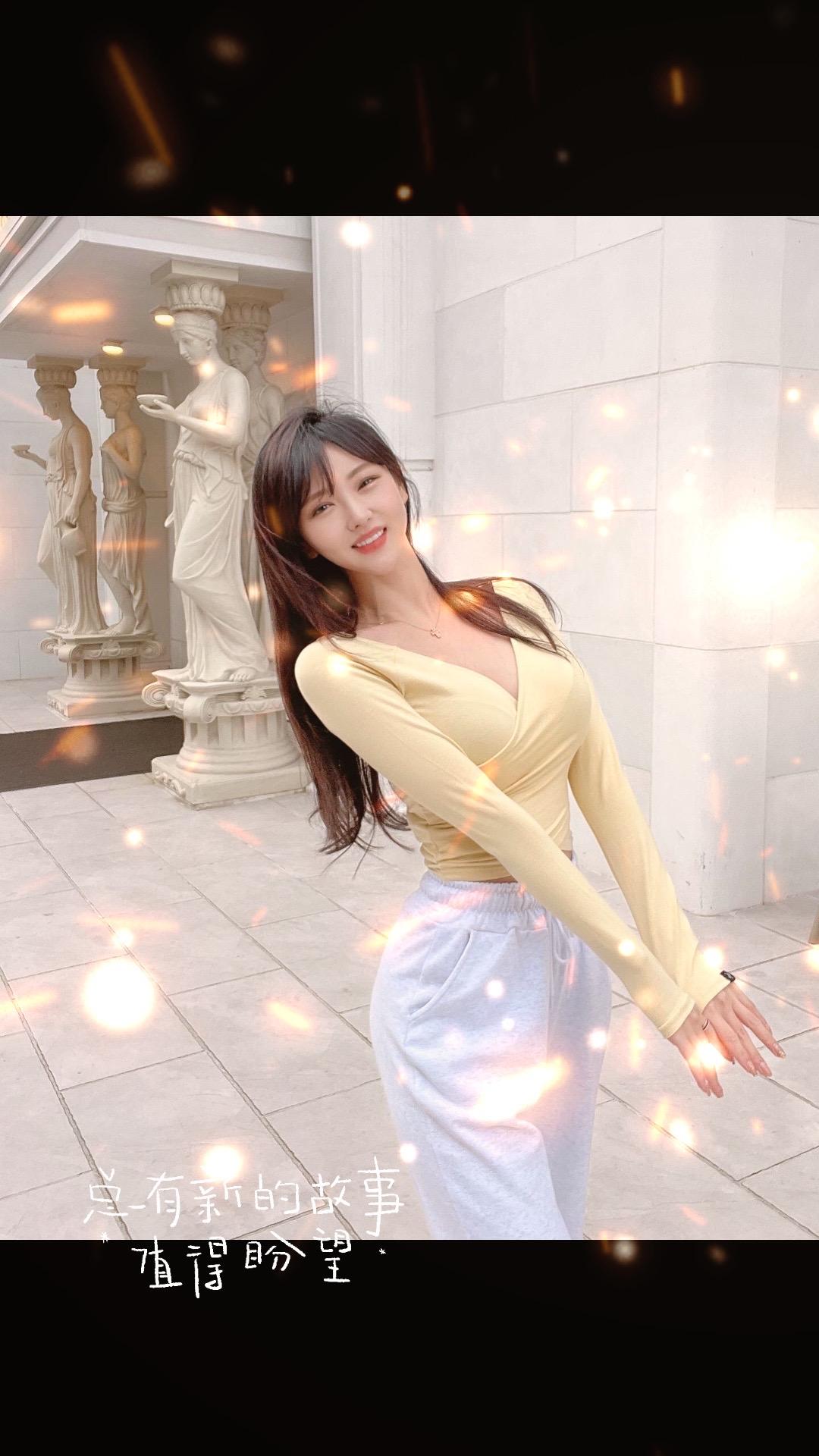 创作灵感辣妹温柔风穿搭