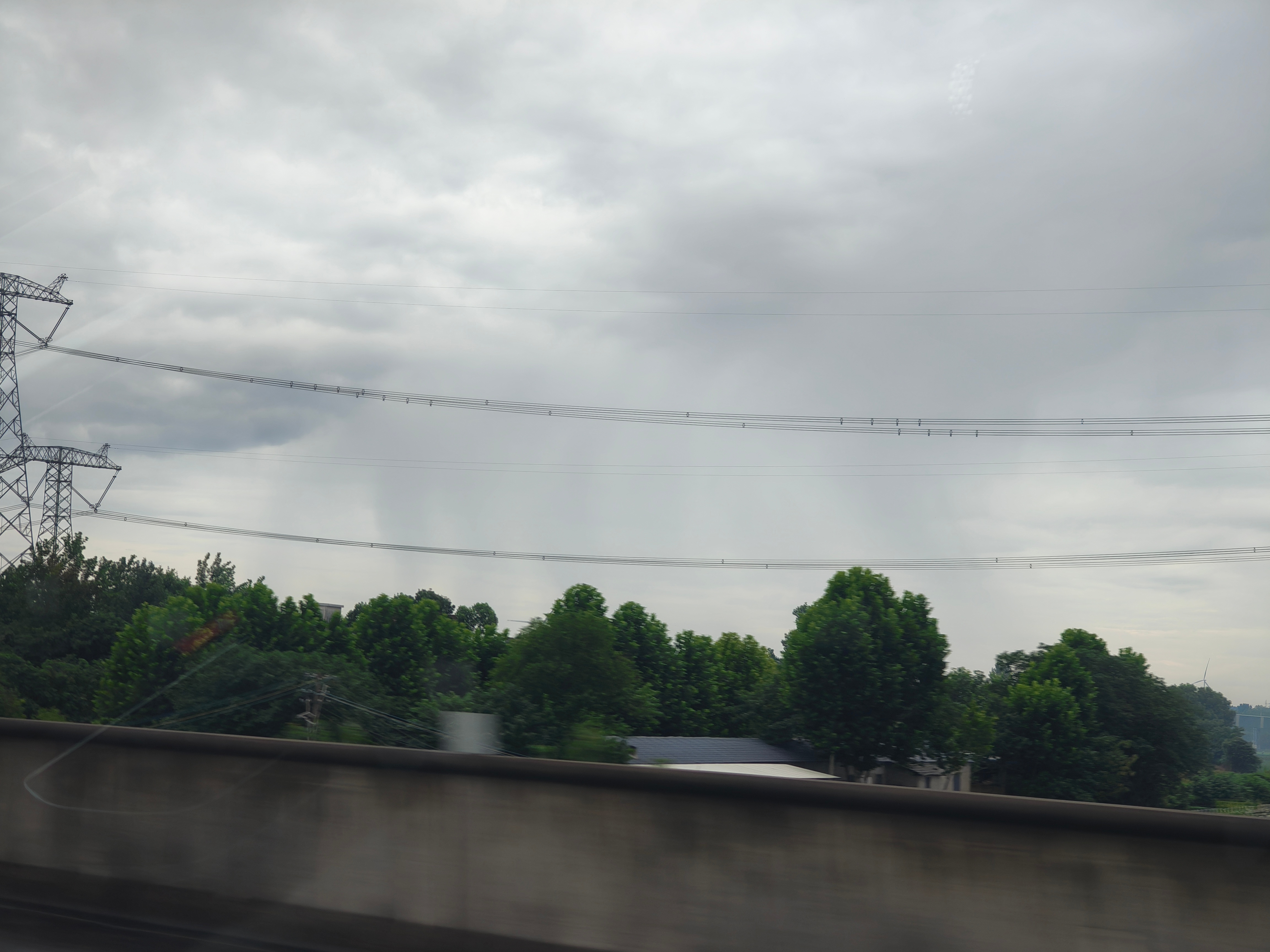 第一次这么直观的看到雨 池州
