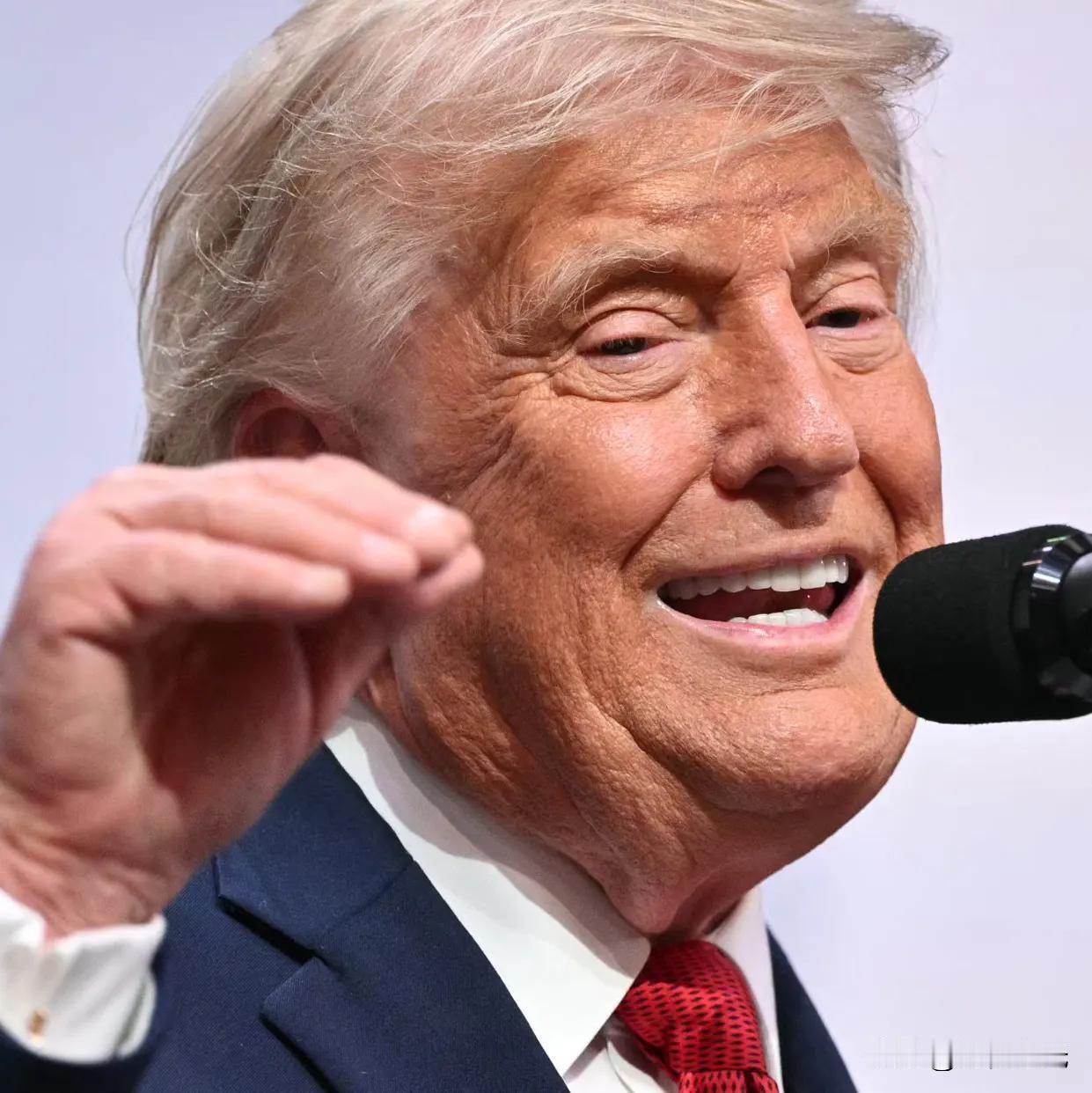 特朗普暴怒回应唱衰者：你们是眼红还是脑子不好使？

据路透社北京时间2026年6