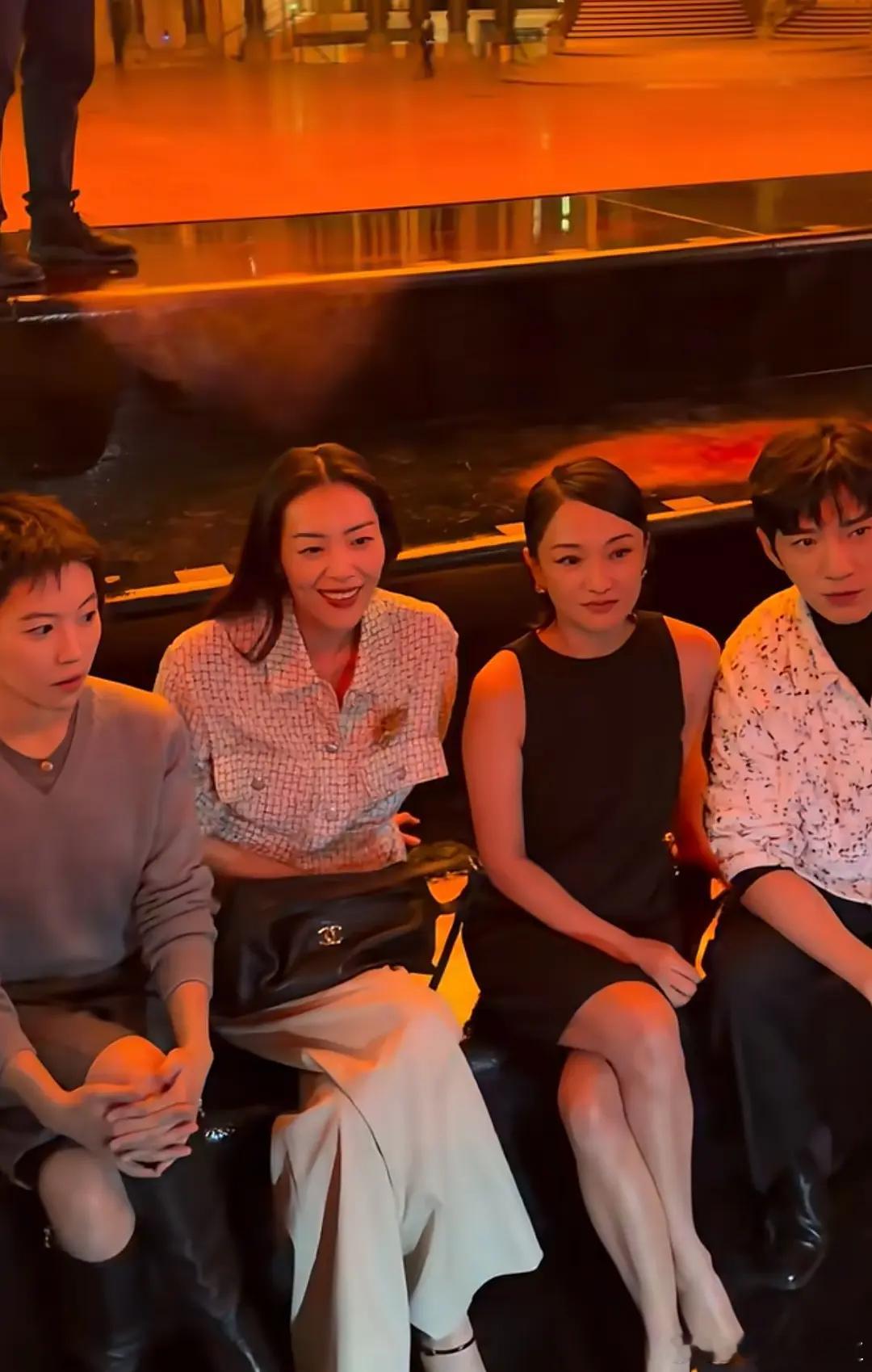 后知后觉，周迅窦靖童同框了诶 ​​​