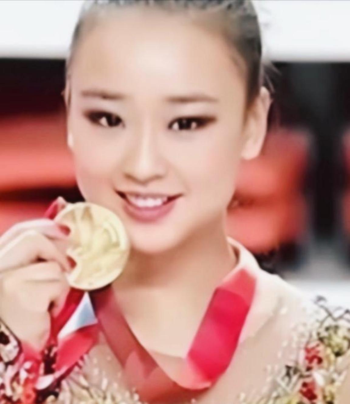 2002年5月，24岁的韩国“体操公主”许昭英，顶着父母的反对，执意嫁给了中国体