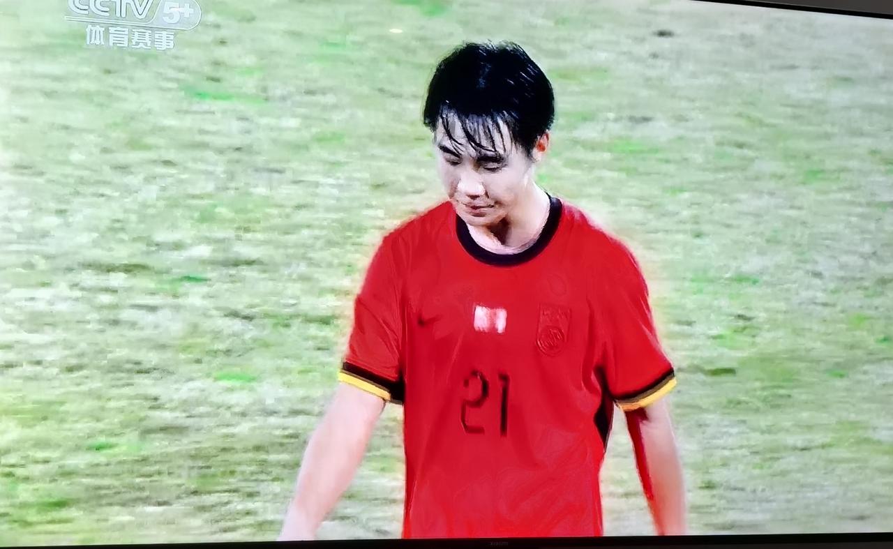 帅惟浩！帅！[赞][赞][赞]独中两元！梅开二度！上半场，U16国足2：0领先孟