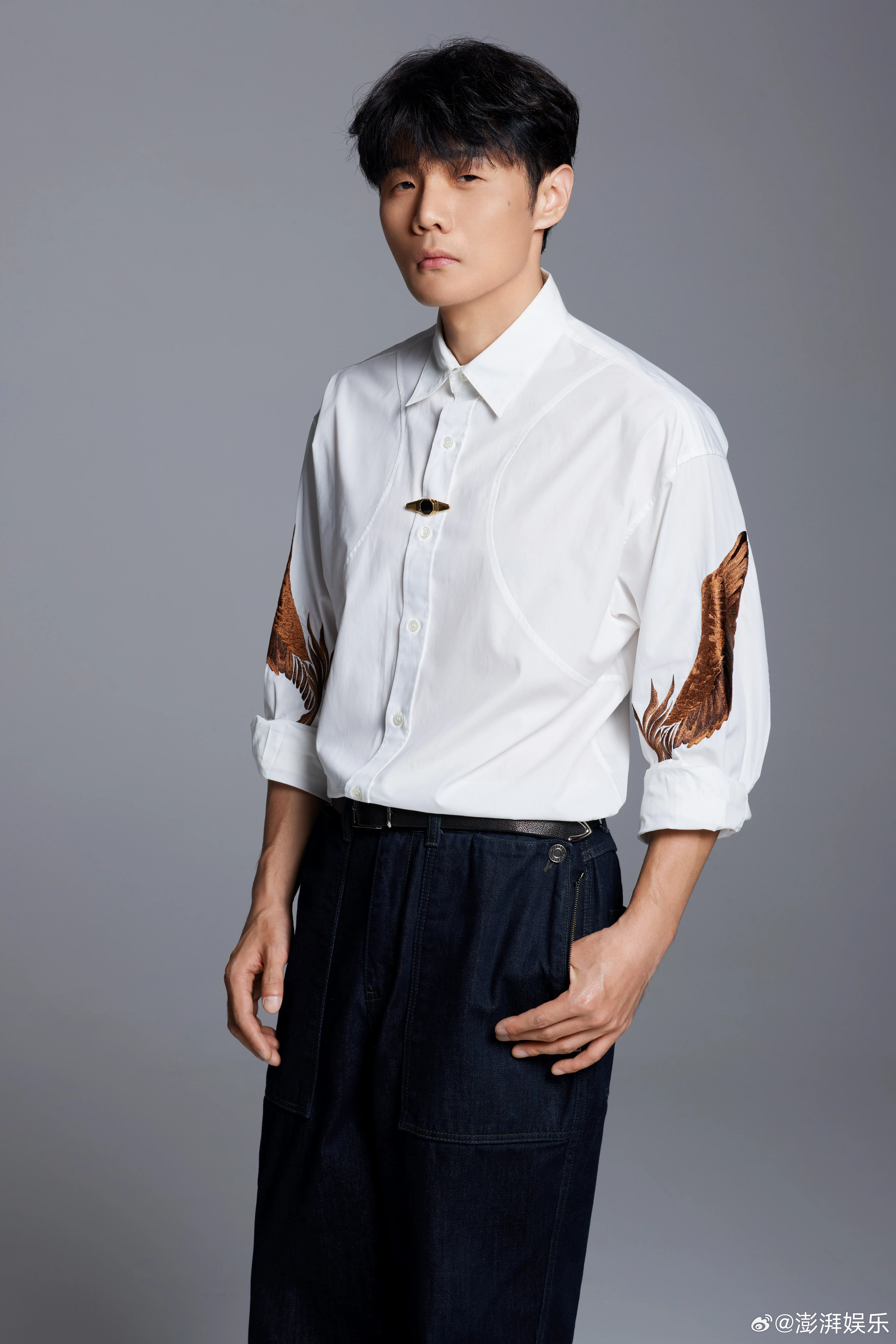 李荣浩4连质问单依纯昔日好声音师徒，如今公然反目！被拒授权偏要唱，魔改还不算侵权