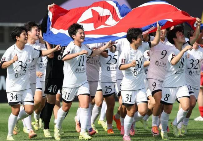 朝鲜女足夺冠了，但100万美元奖金，可能一分钱都拿不到。

2026年5月23日