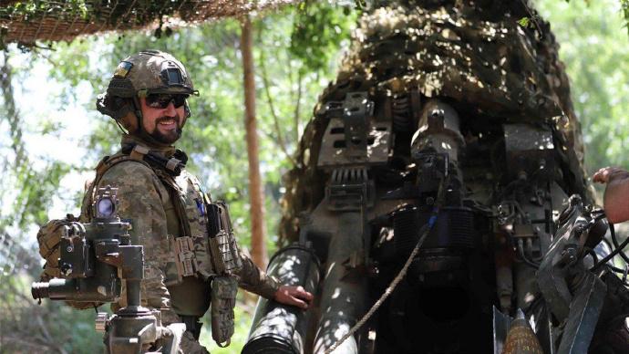 俄"东方"营指挥官霍达科夫斯基表示，俄军“最困难的是在没有正常的‘反炮’手段的情