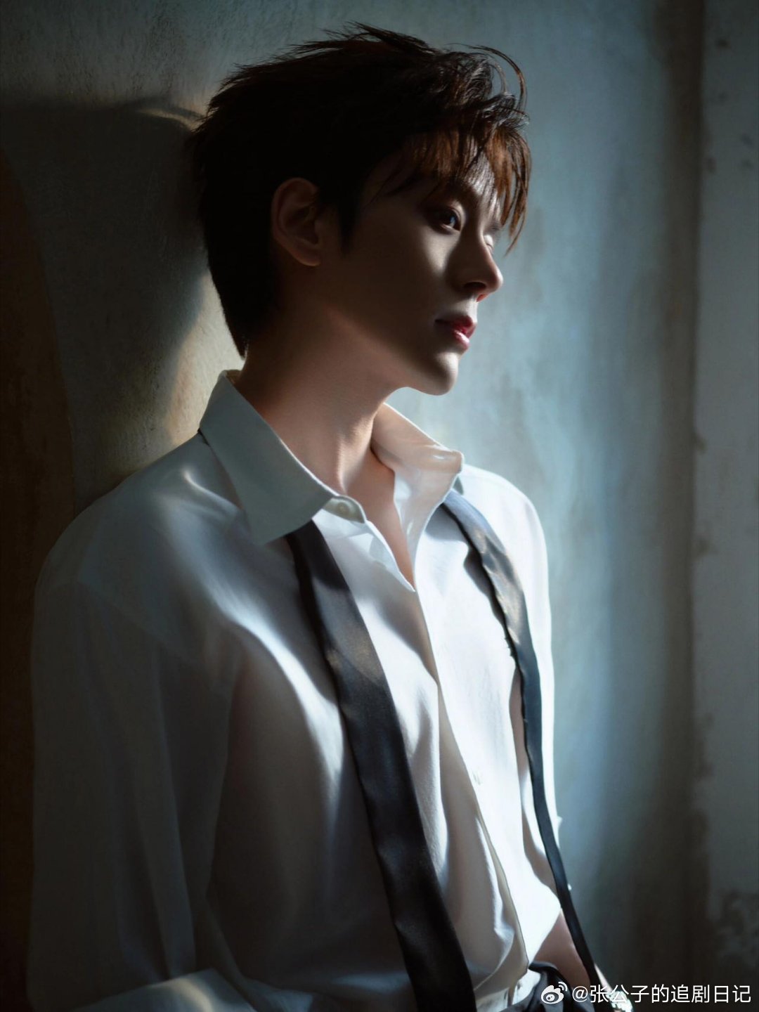 魏哲鸣半夜撤回一个剧宣你是迟来的欢喜谁懂啊！还以为是官宣恋情，结果是许淮颂327