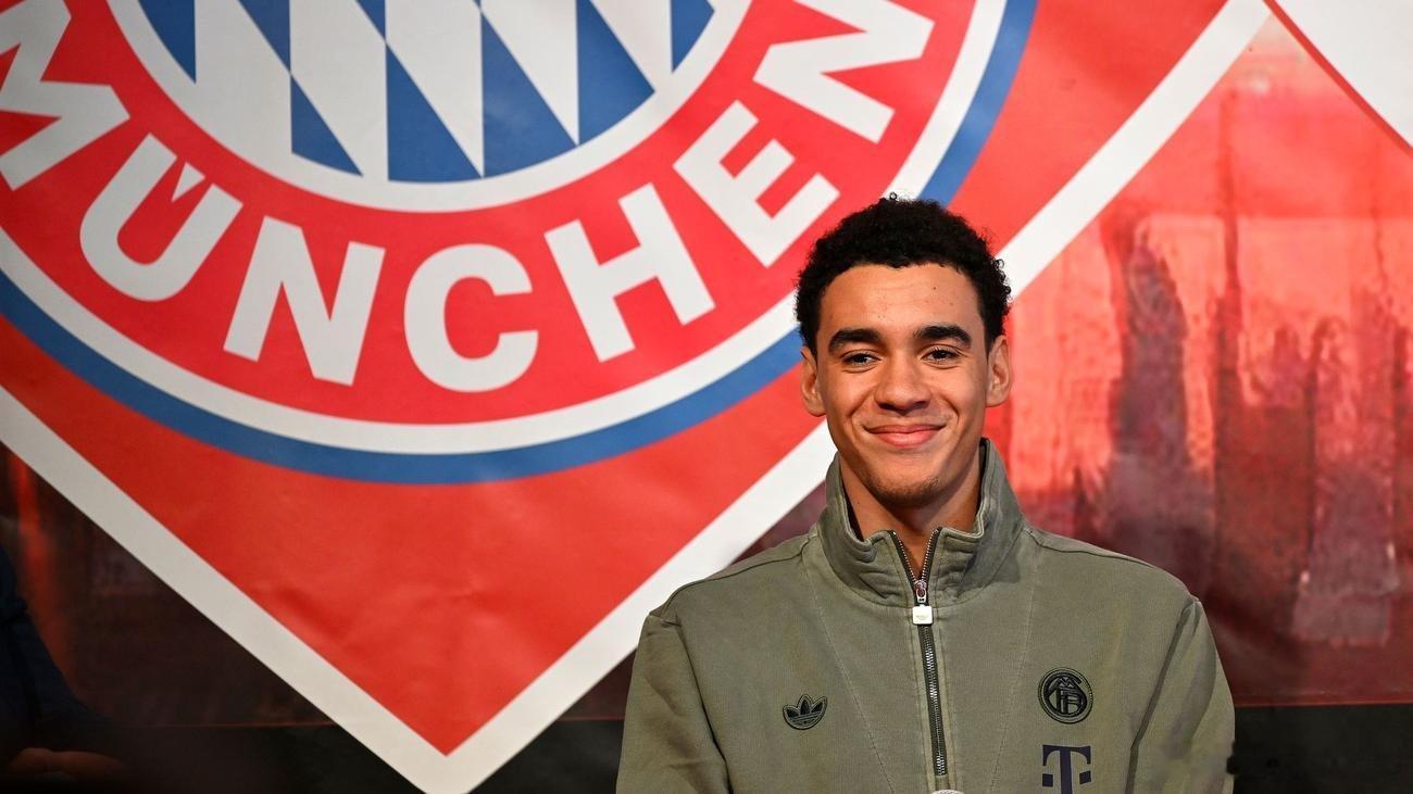 ➡️何時歸來❓🎙️賈馬爾·穆西亞拉：“這並非我個人的決定。如果由我做主，我上個