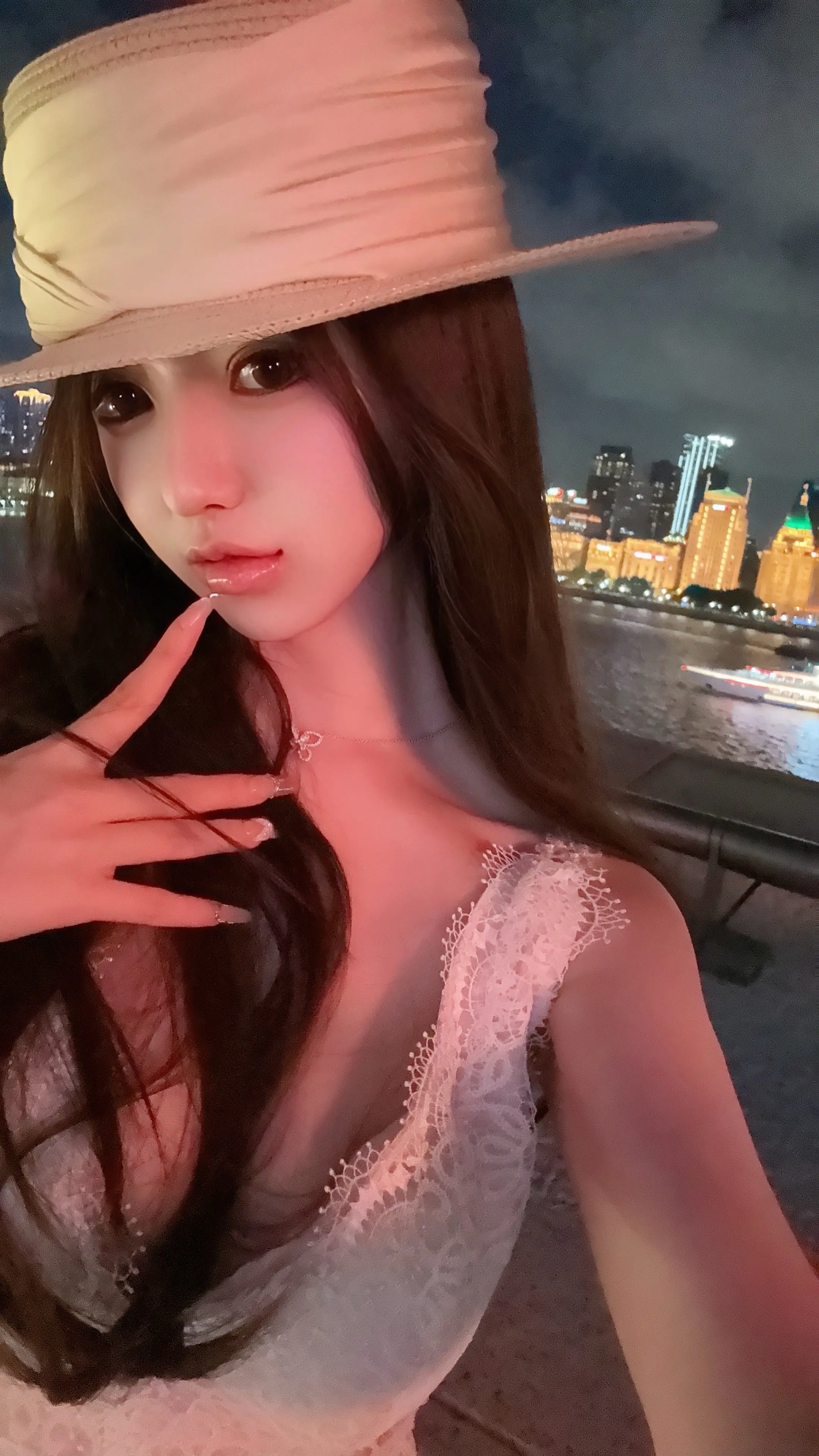 对视的那一秒，是否心跳也会共鸣