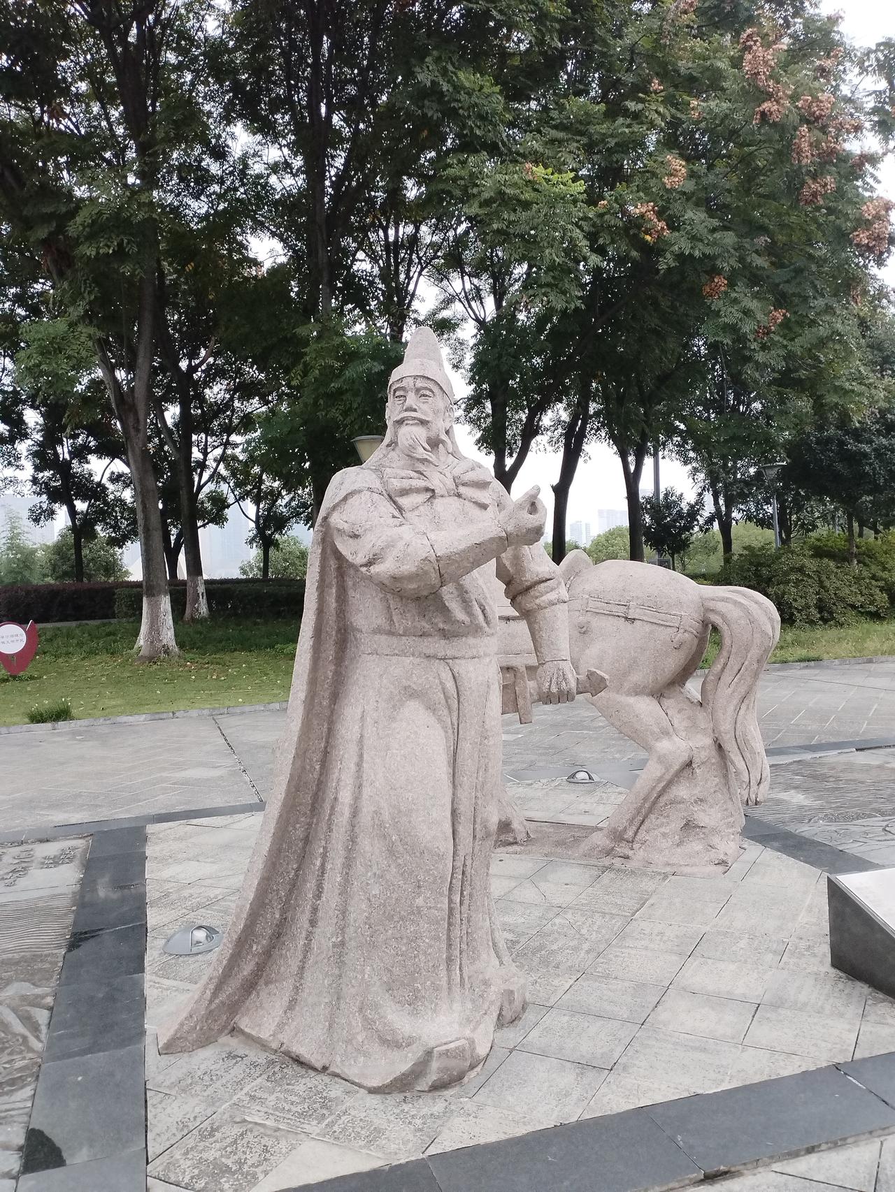 下联：汉韵千载入襟怀
 注释：
1. **地域贴合**："汉韵"二字锚定汉中核心