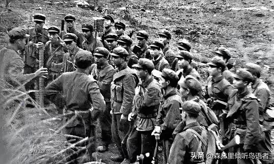 1979年对越自卫反击战期间，越南民众发现了一个反常现象：中国军队在撤退时，为何