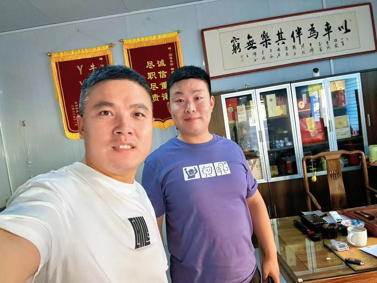 给济南兄弟淘的稀有顶配2.0运动昂克赛拉，17款的这个车目前价格还是比较坚挺，行