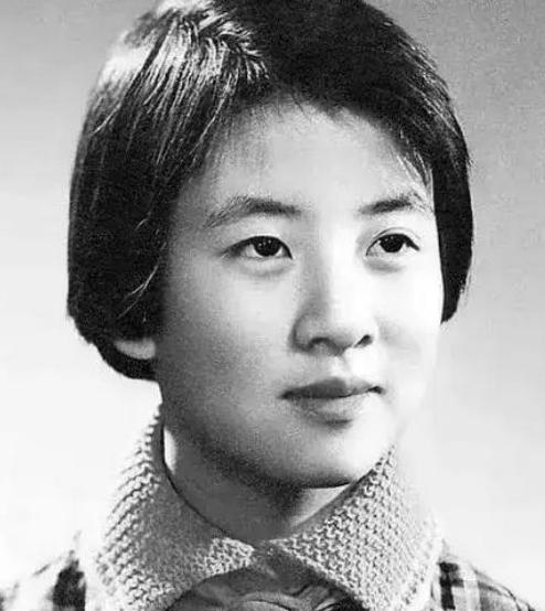 2017年12月10日，北京的冬天冷得让人缩脖子，朝阳医院503号病房里，57岁