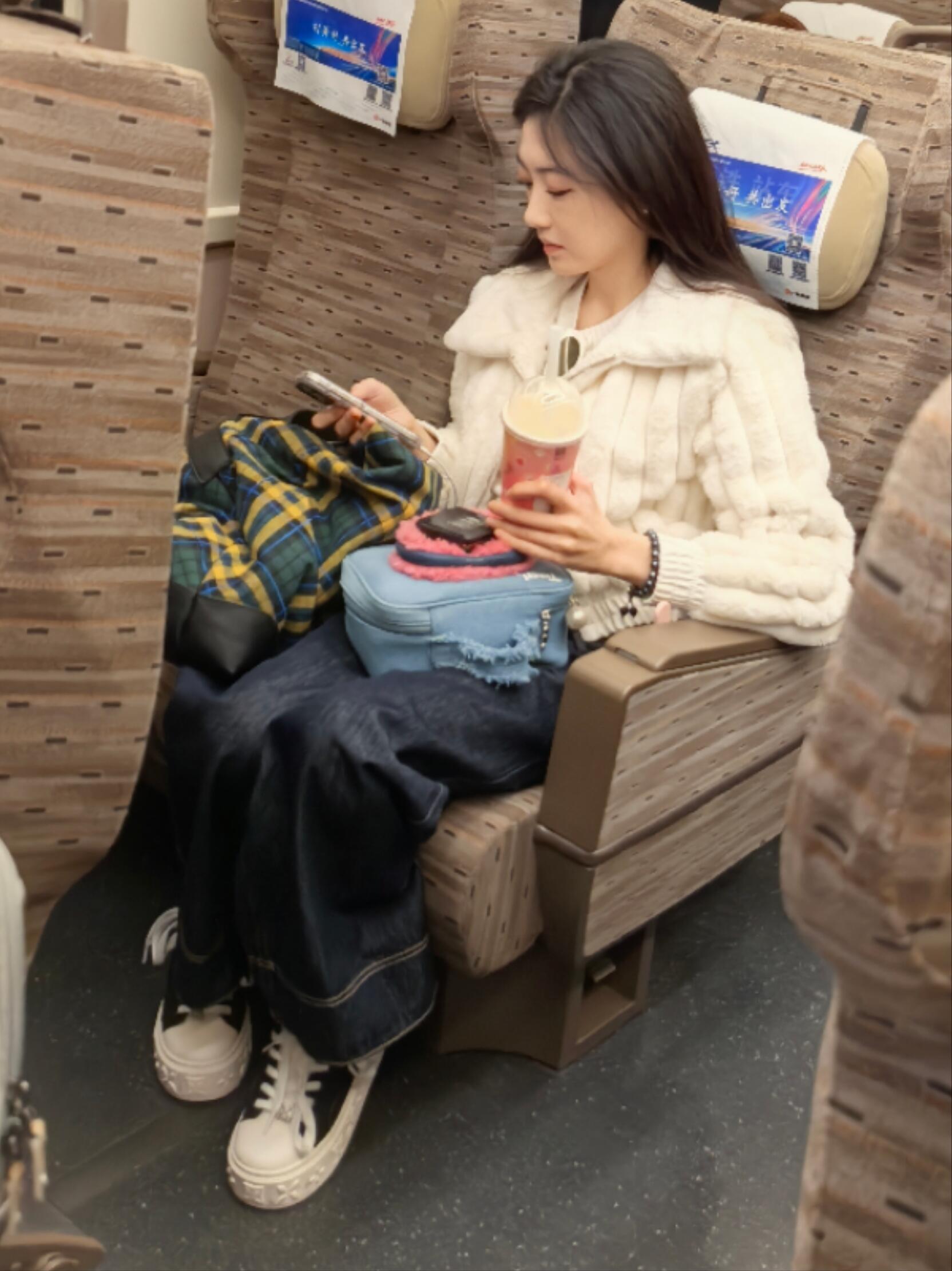孙乐言真的美的不像话 心动的信号 ​​​