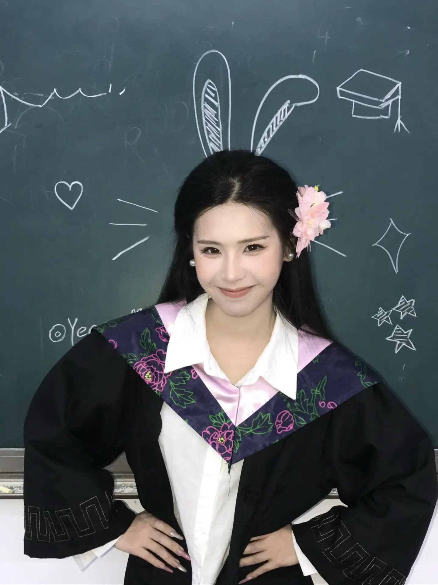 🎓。