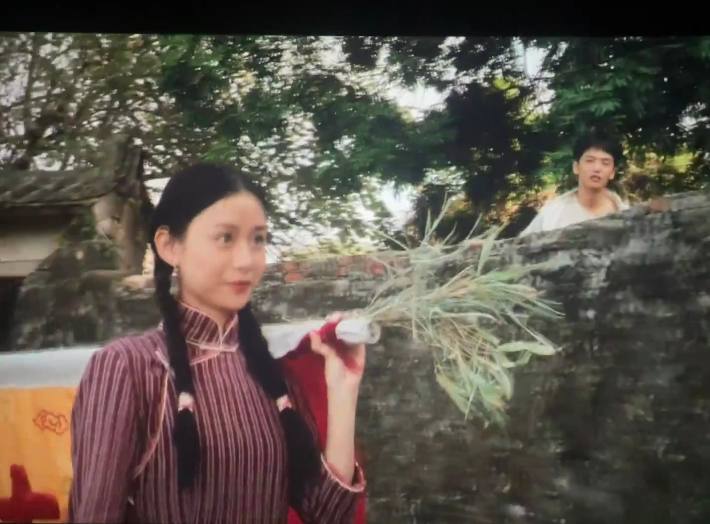 卢昱晓道歉正常分享生活一张 live 动态图普通人自己在追《给阿嬷的情书》拍个图