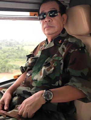 最近泰国和柬埔寨在边境地区发生冲突，具体什么时候开始打起来，打了多长时间，死了多