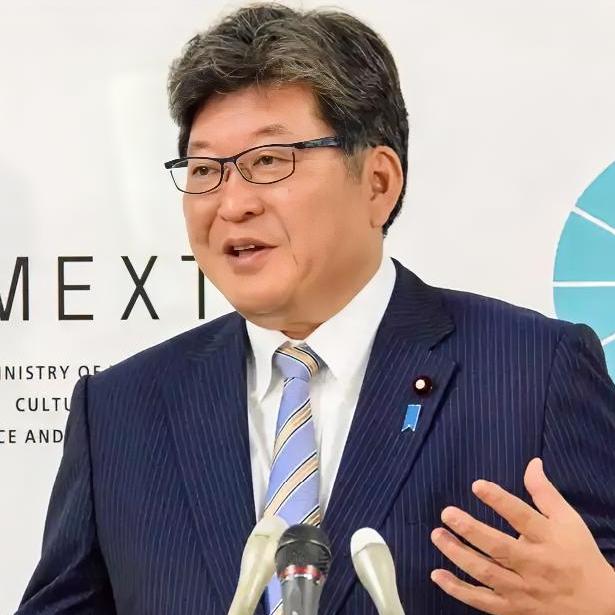 好言难劝该死的鬼！

今天(12月21日)，日本极右翼政客、自民党代理干事长萩生