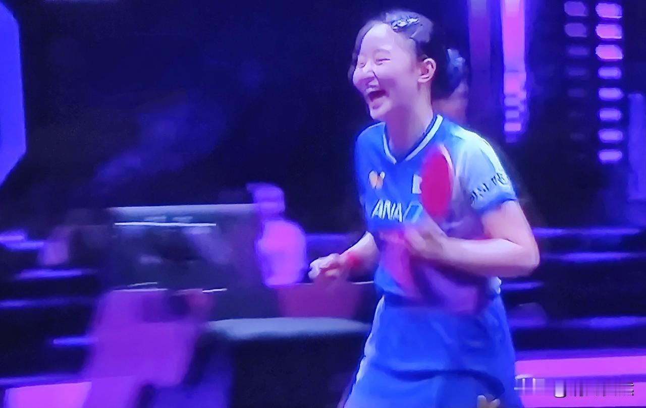 仅一步之遥，难怪张本美和笑的如此开心！
张本美和说今年有两个目标，一个是进入世界