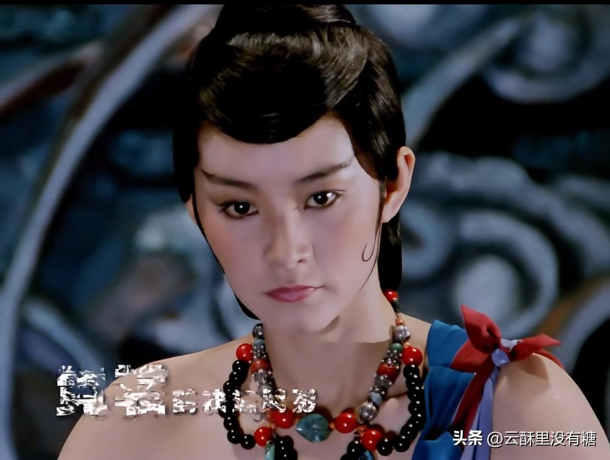 看《蜀山传》，林青霞那身敦煌造型至今难忘——衣衫轻薄，却不带半点擦边感，只有仙气