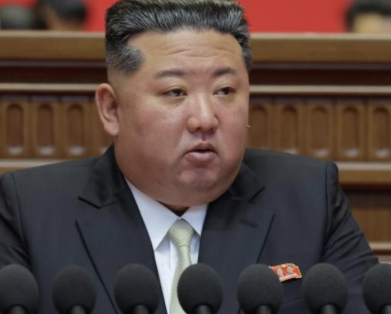 金正恩做了一个大胆的决定，他表示现在韩国所有对朝鲜示以友好的决定都是假的，朝鲜将