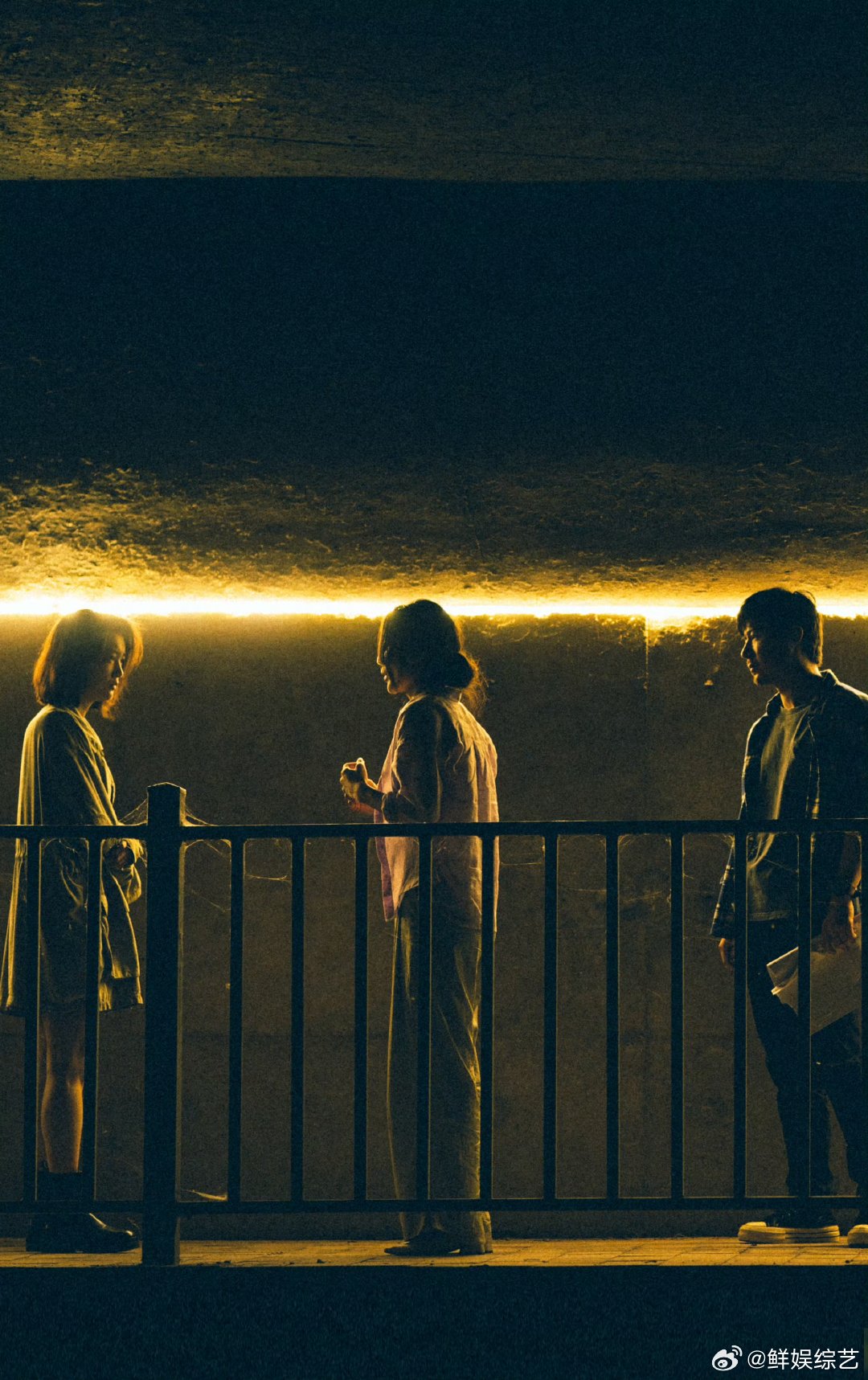 谁动了我的隐私开播 看预告已经被狠狠拿捏！黑暗氛围拉满，悬念一环扣一环，小人物在