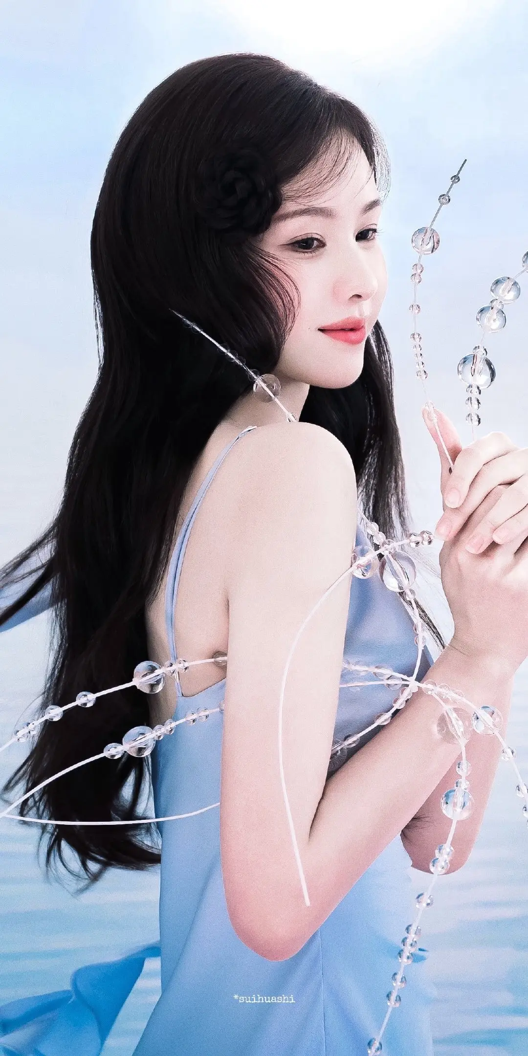 陈都灵。
