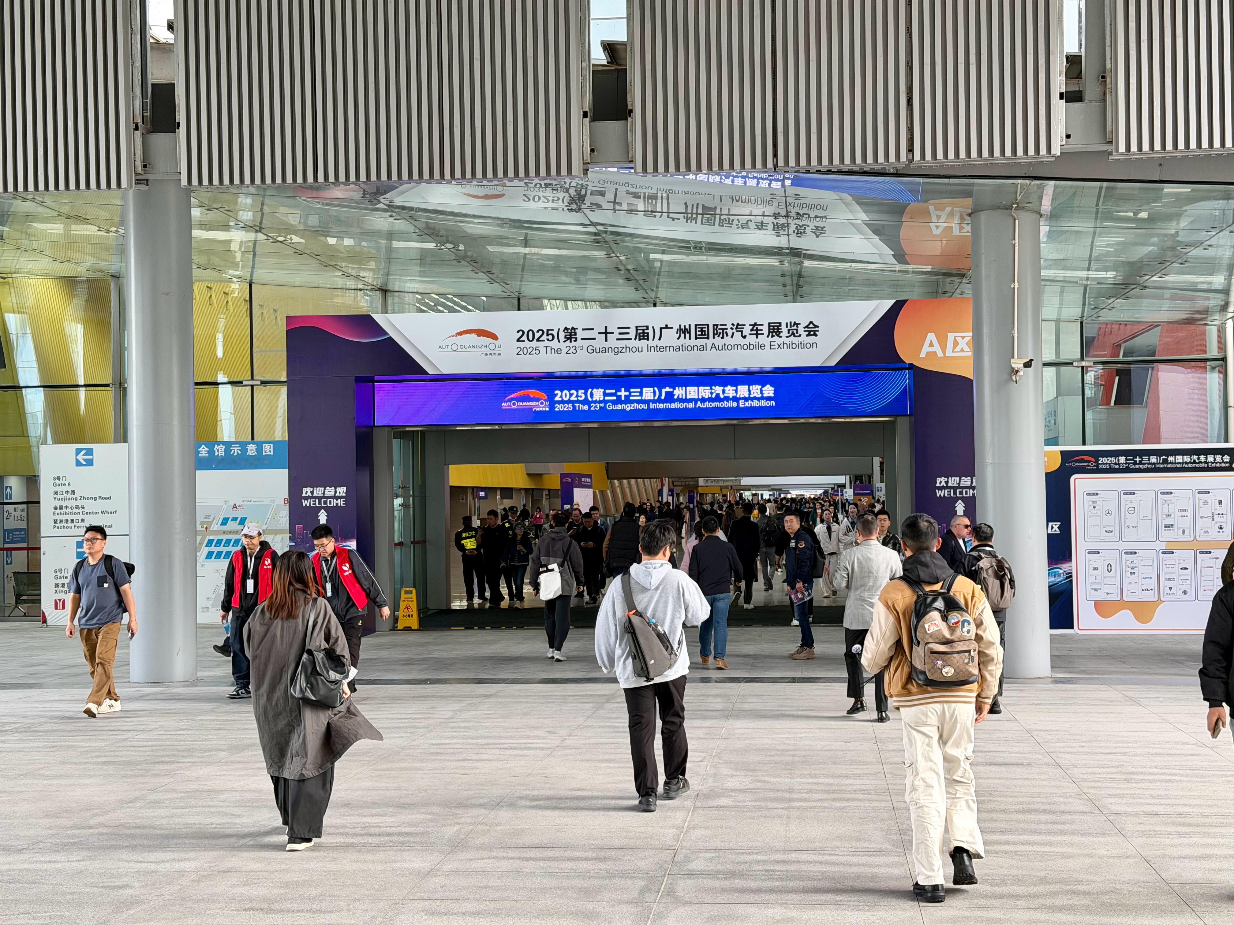 不行了，广州车展刚开始，就已经累了 