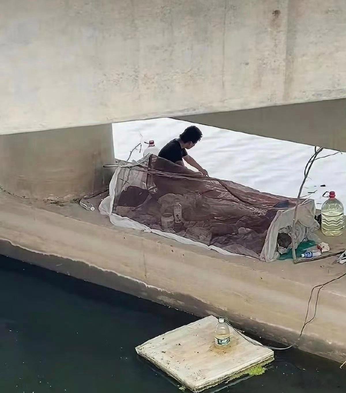 这是有多大瘾啊？ 