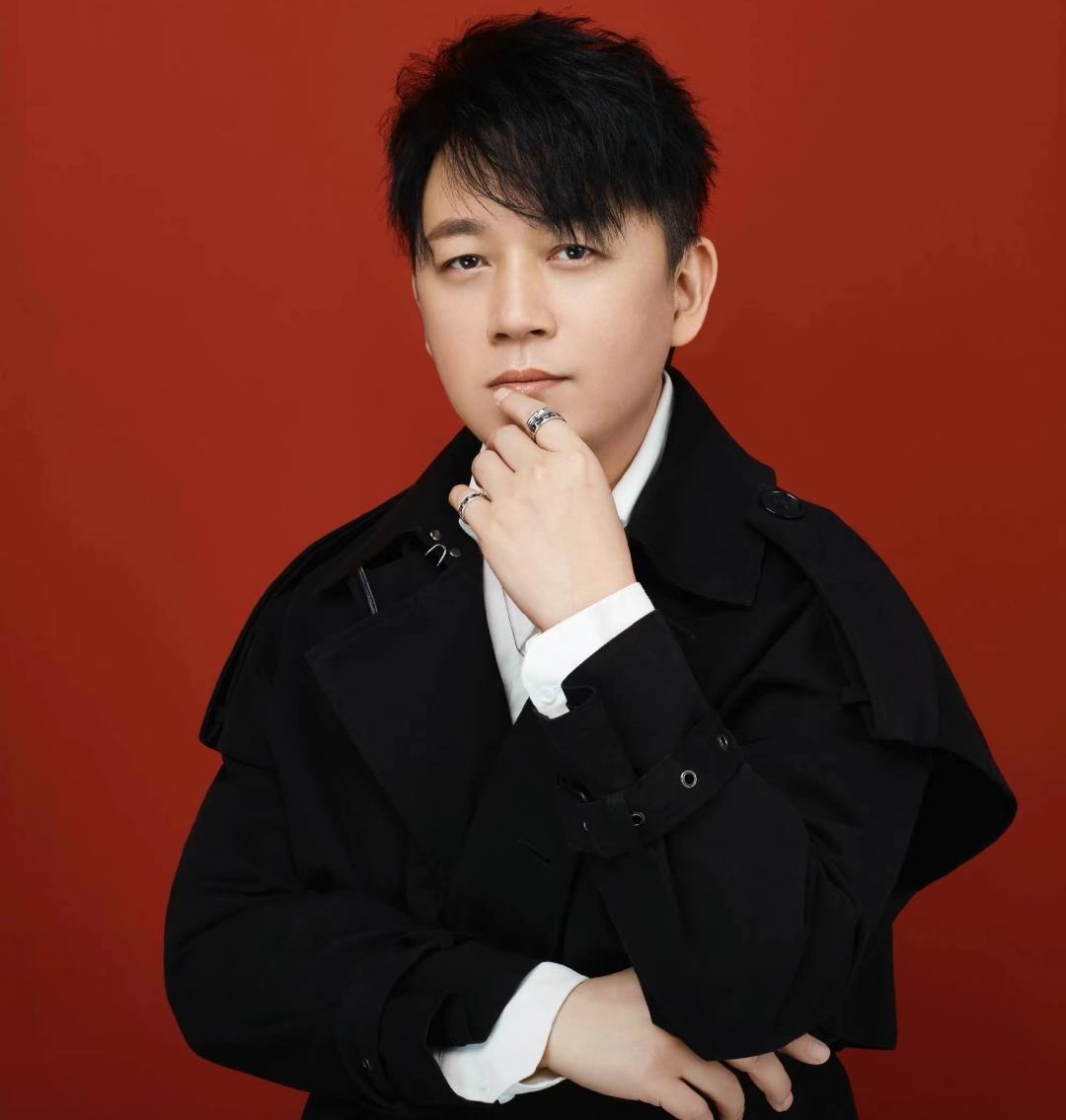 央媒发文，高调官宣51岁潘粤明喜讯，原来董洁当初一个字都没说错
娱乐 明星