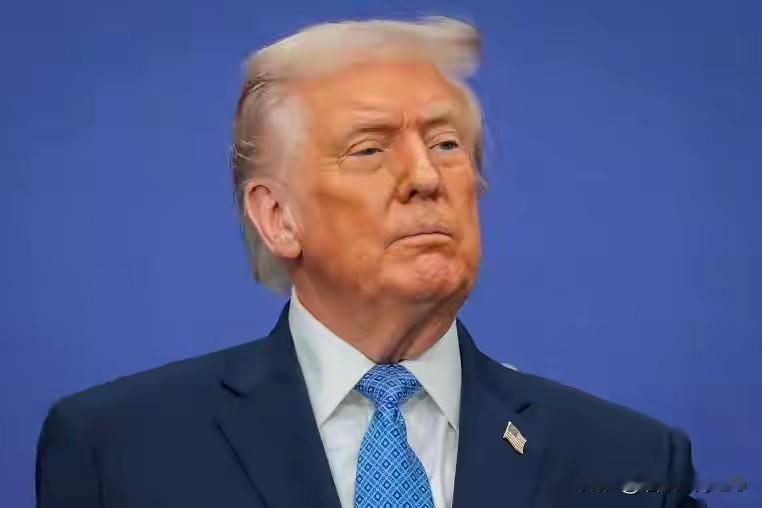 高市早苗天塌了，美国宣布退守美洲了，美国宣布退守美洲，李在明提前在台海问题上站队