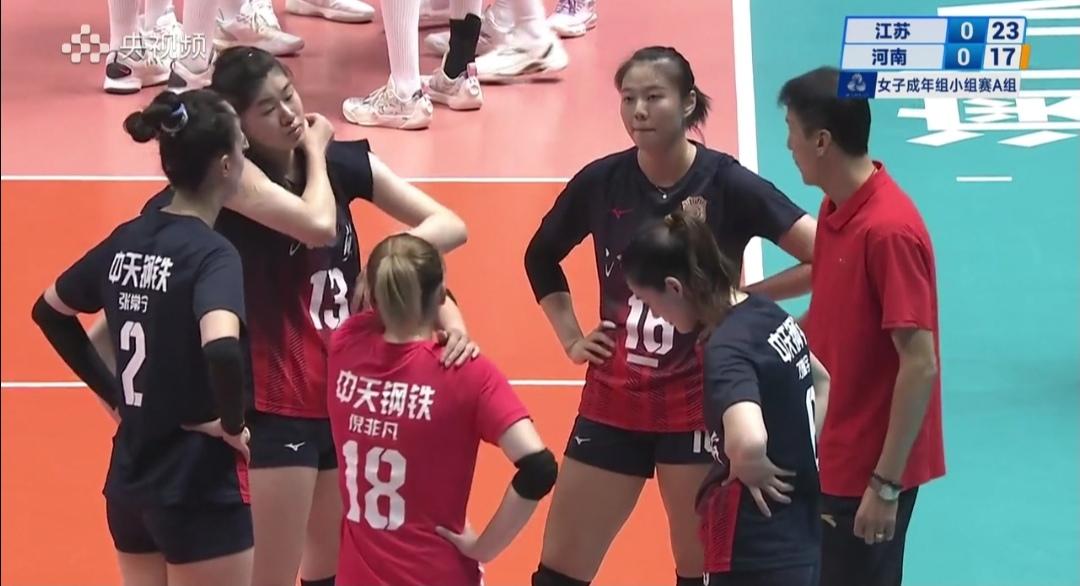 恭喜江苏女排3：0零封河南女排！


江苏女排3：0（25-18；25-16；2