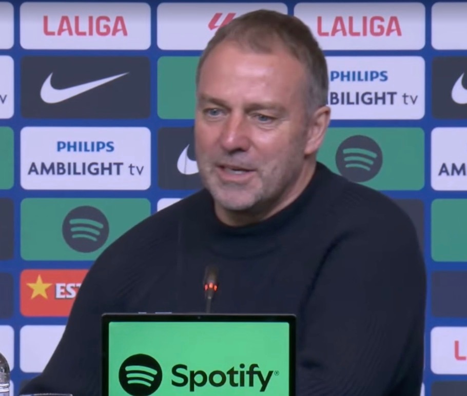 你认为在选举日举行比赛会影响投票率吗？另外，你能告诉我们你会投票给谁吗？弗里克：