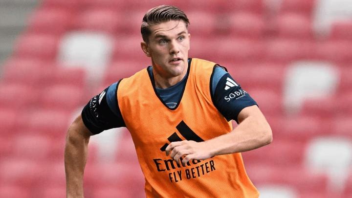 【未来世界足坛战术将走向何方？】
当英冠老炮莱尔·泰勒炮轰“瓜迪奥拉毁掉英式足球