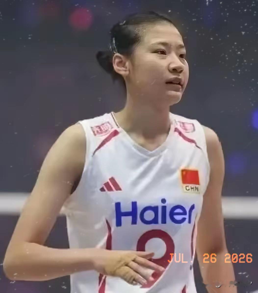 世联赛中国女排1-3意大利女排，7个没有想到

第一个没想到，中国女排会赢世界第