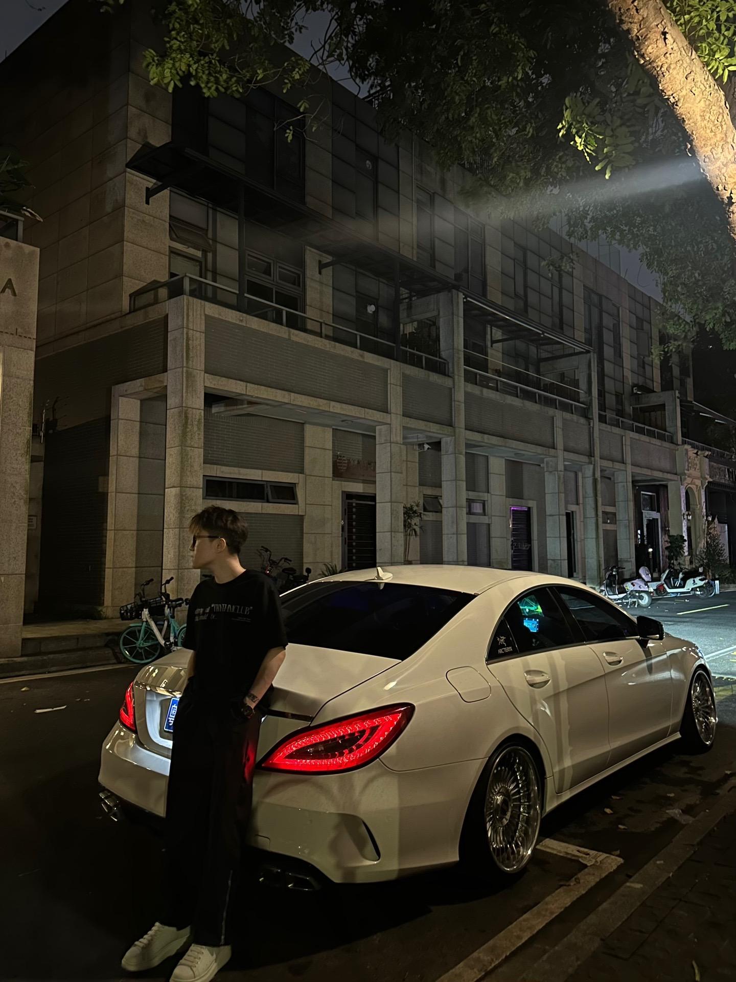 我始终认为遇到就应该好好珍惜 可结果告诉我 人会变