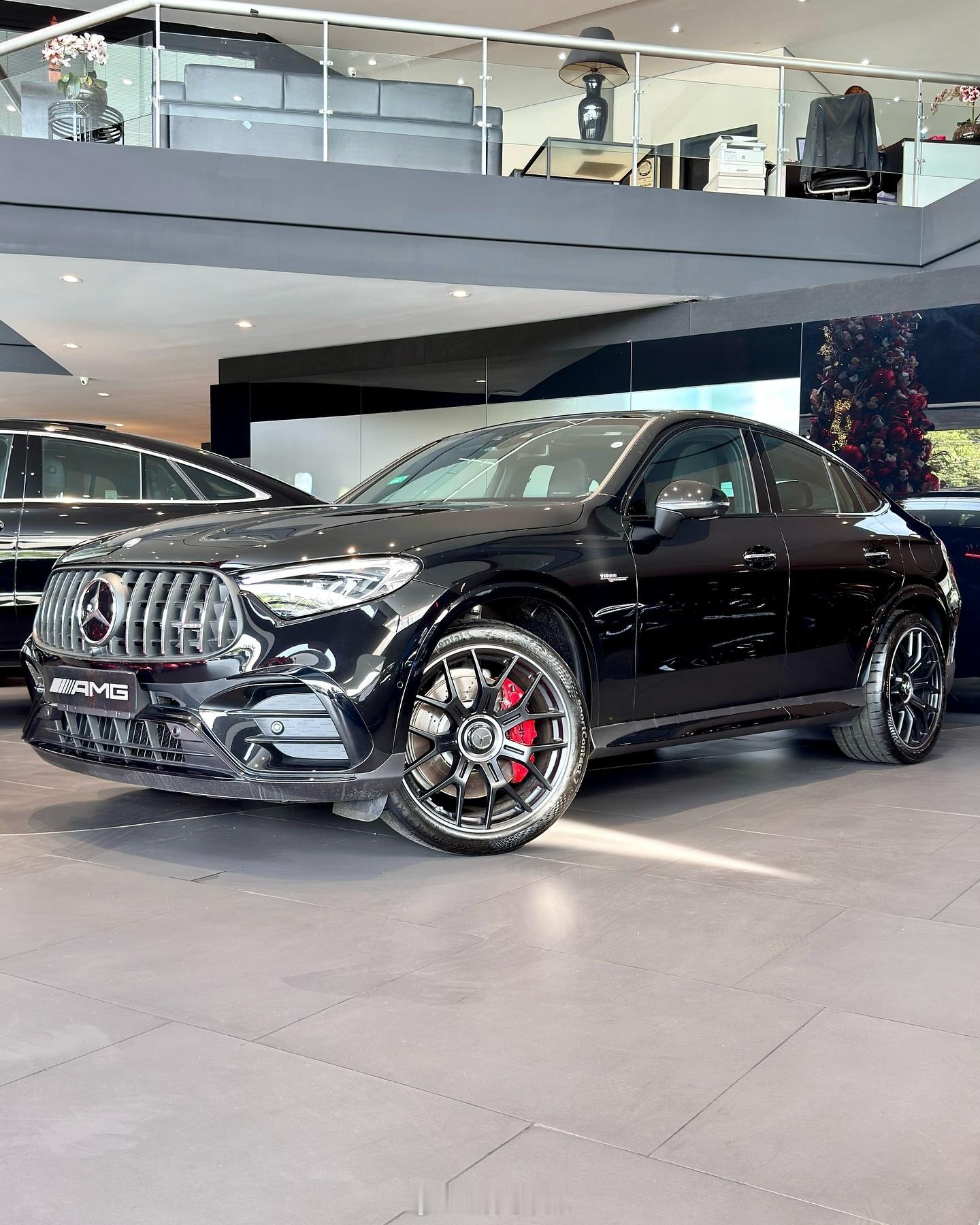 奔驰AMG GLC Coupe 63 S E Performance 