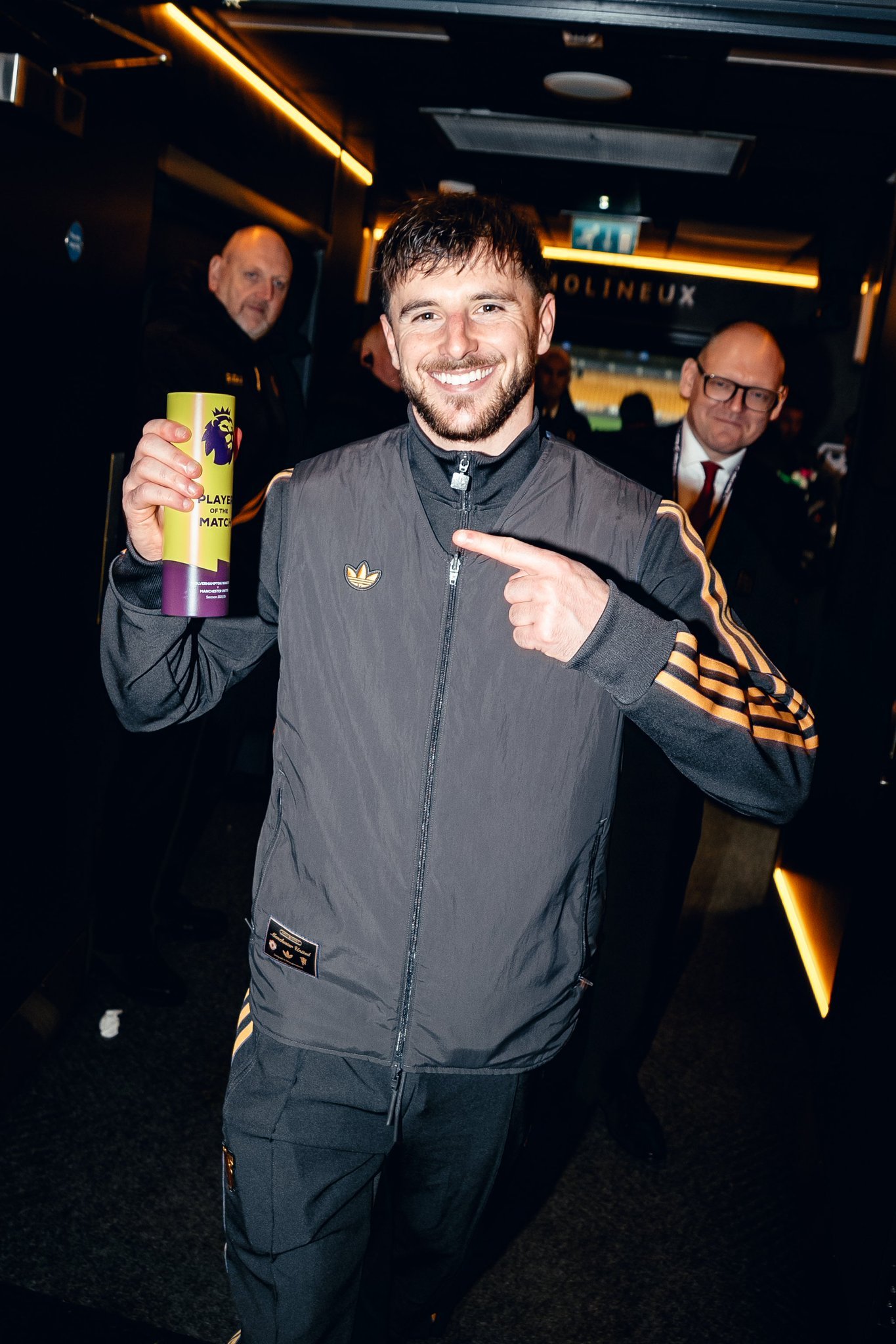 从缺席50场比赛到四场3球，一个健康的芒特，能攻善守情商高，难怪林子这么喜欢用曼