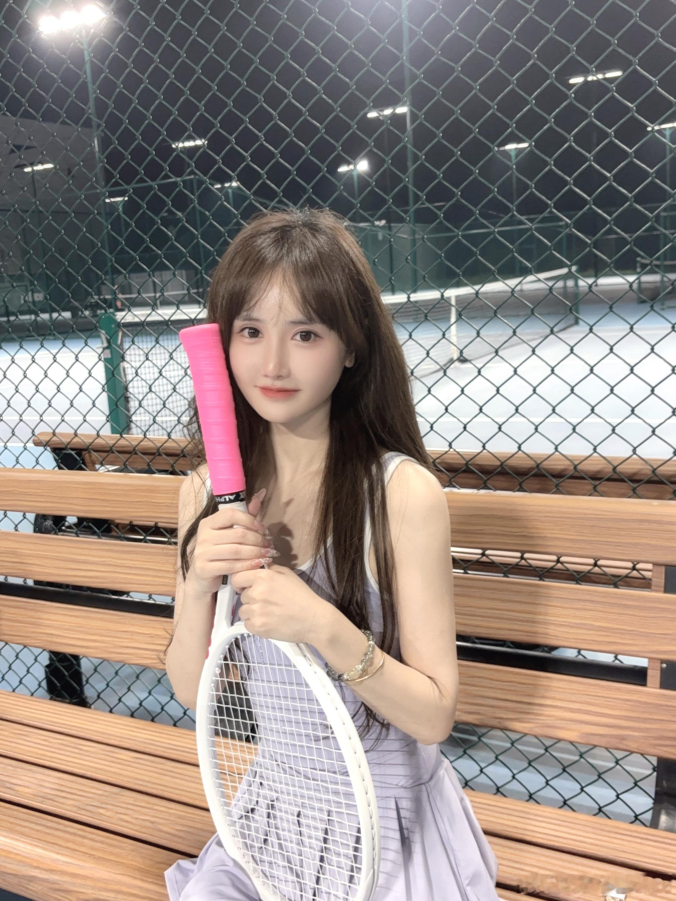 网球太太太快乐了🎾 ​​​