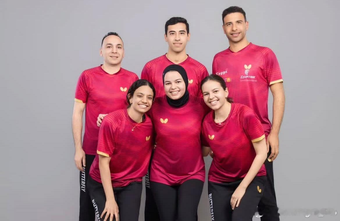 2025成都混合团体世界杯 🇪🇬埃及队合影 
