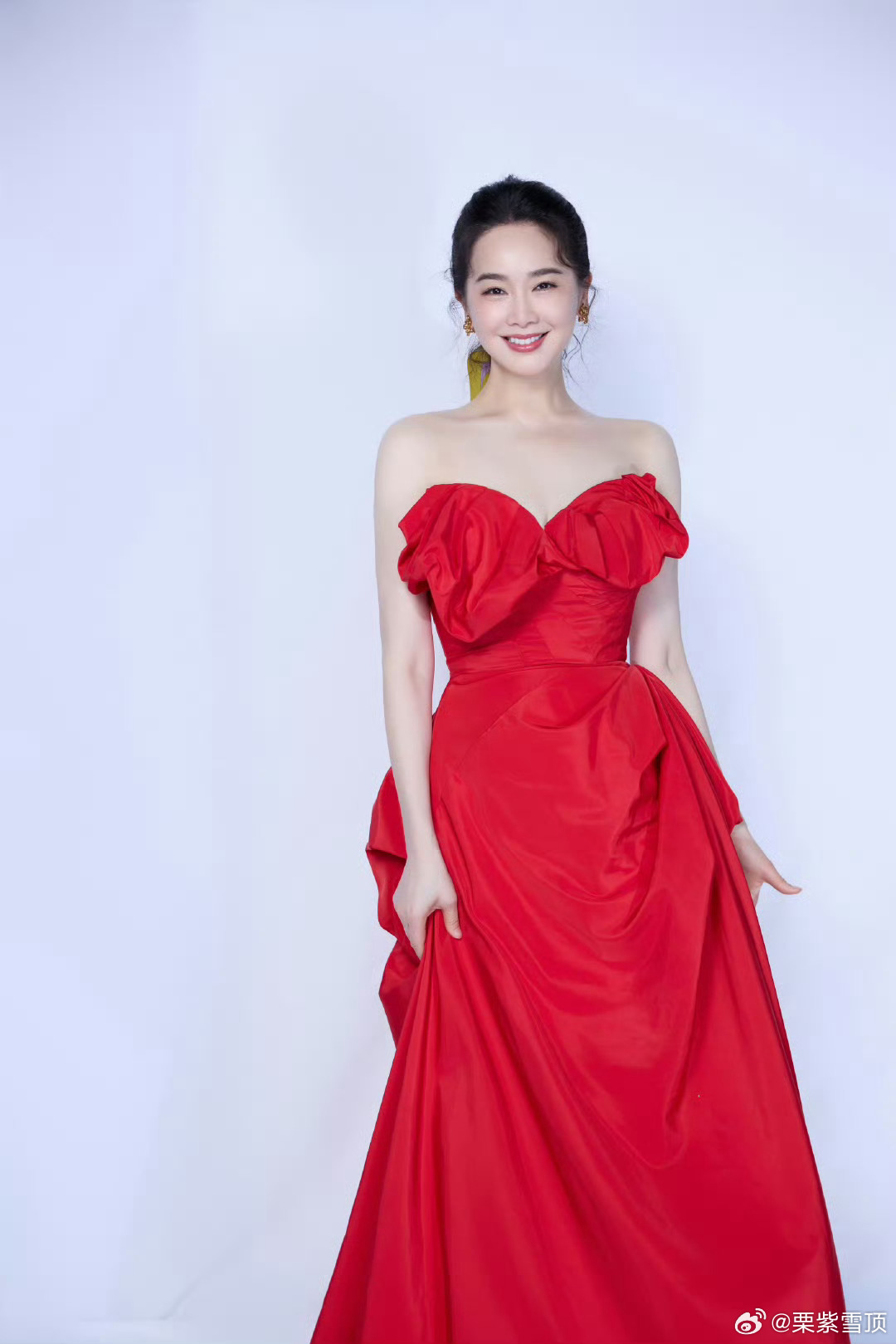何泓姗左小青这是浪姐毕业团建吗这么多姐姐在一起看的我那是一个赏心悦目啊！别提有多