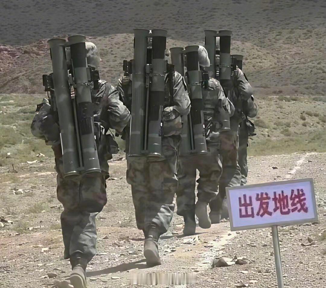 车辚辚 马萧萧 行人弓箭各在腰 ​​​