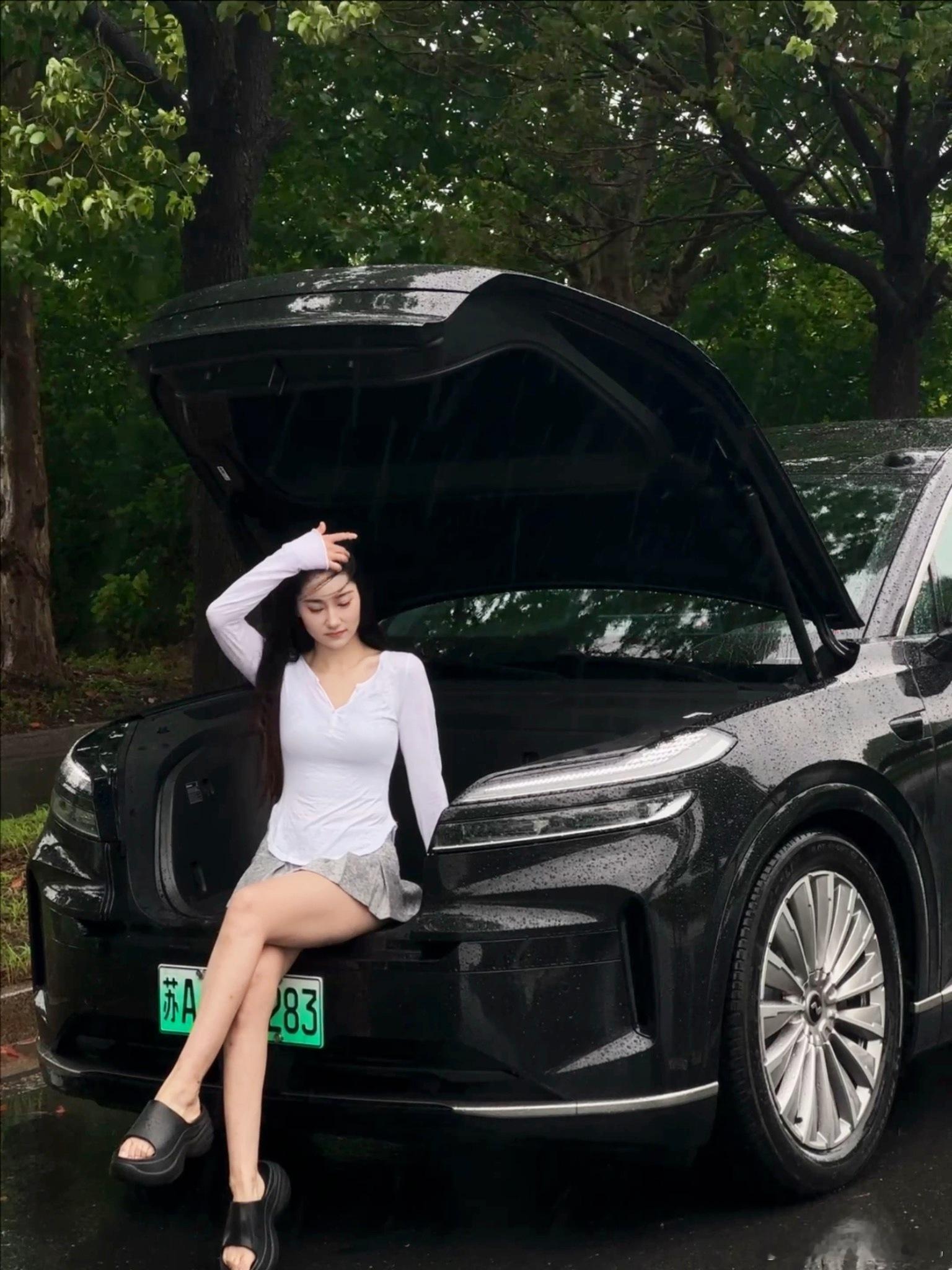 当夏最火的车型，越看越爱怎么办😭我为nio代颜开蔚来美美的蔚来汽车[超话]蔚来